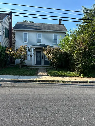 6 E Green St #1/2 Photo 1