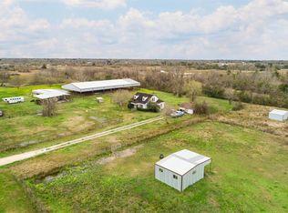 304 Hawkins Rd, Alvin, TX 77511