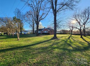 1321 Jenkins Rd, Gastonia, NC 28052