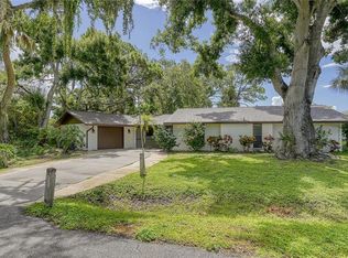 717 Roanoke Rd, Venice, FL 34293