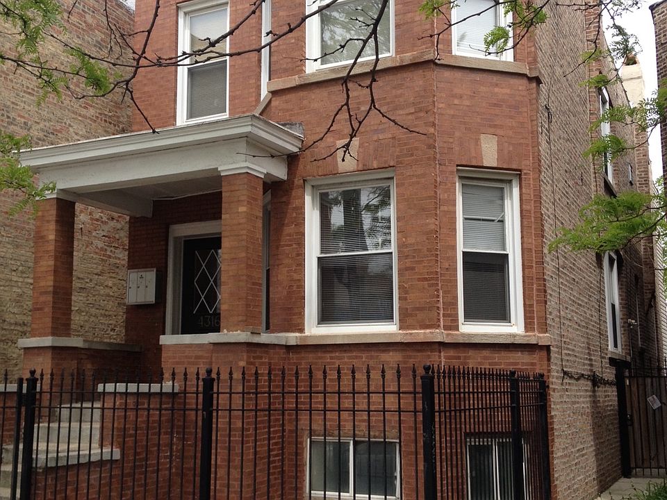 1st image of 4316 W Fullerton Ave #1