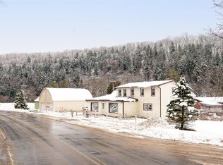 S2379 County Rd S, Westby, WI 54667