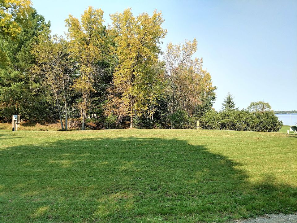 1st image of 784 Wagon Wheel Dr SE