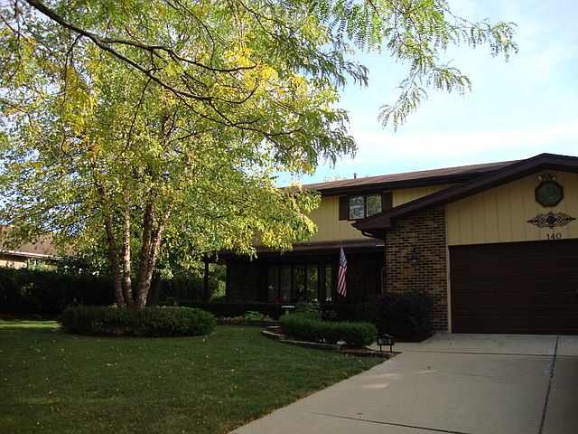 1st image of 140 Cambridge Ct