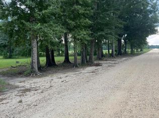 22 Jessica Ln, Picayune, MS 39466