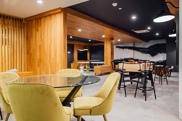 Rented by Nooklyn NYC LLC | media 34