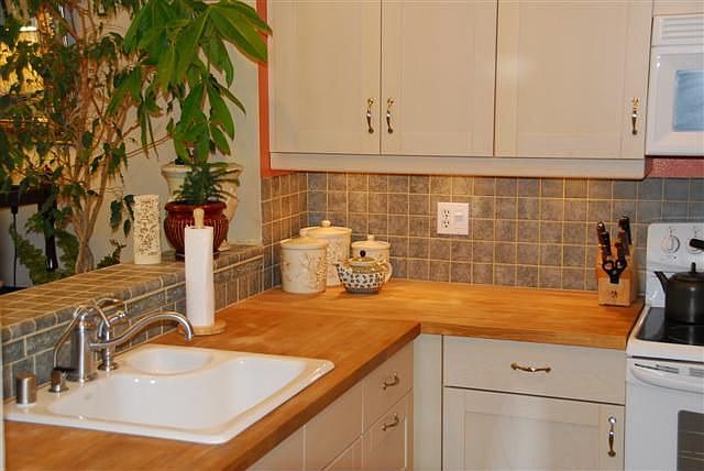 Lovely Open Remodeled Kitchen