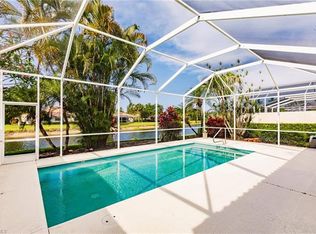 3432 Donoso Ct, Naples, FL 34109
