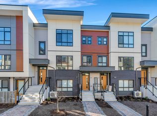 45500 Campus Dr #34, Chilliwack, BC V2R 6E9