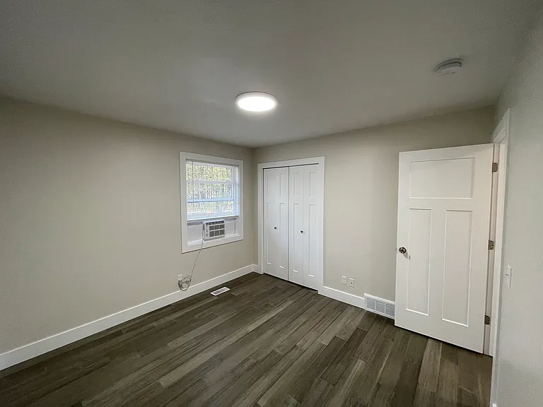 15118 Hickory St #15118 — Photo 9
