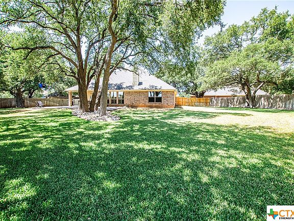 2nd image of 5504 Legacy Oaks Dr