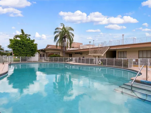 16900 NE 14th Ave APT 204, North Miami Beach, FL 33162