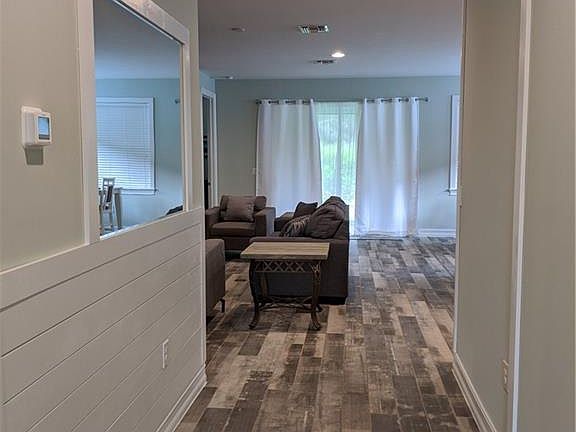 3rd image of 14579 Topsail Dr
