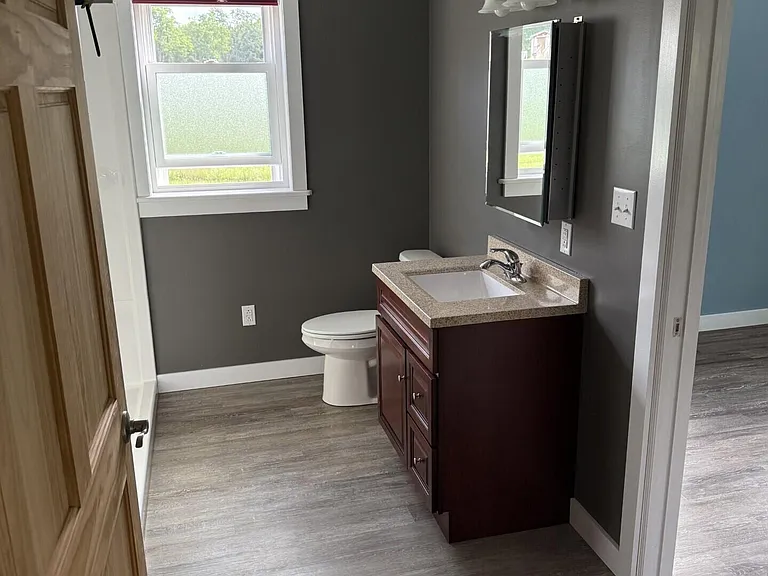 360 Metzger Dr — Photo 7