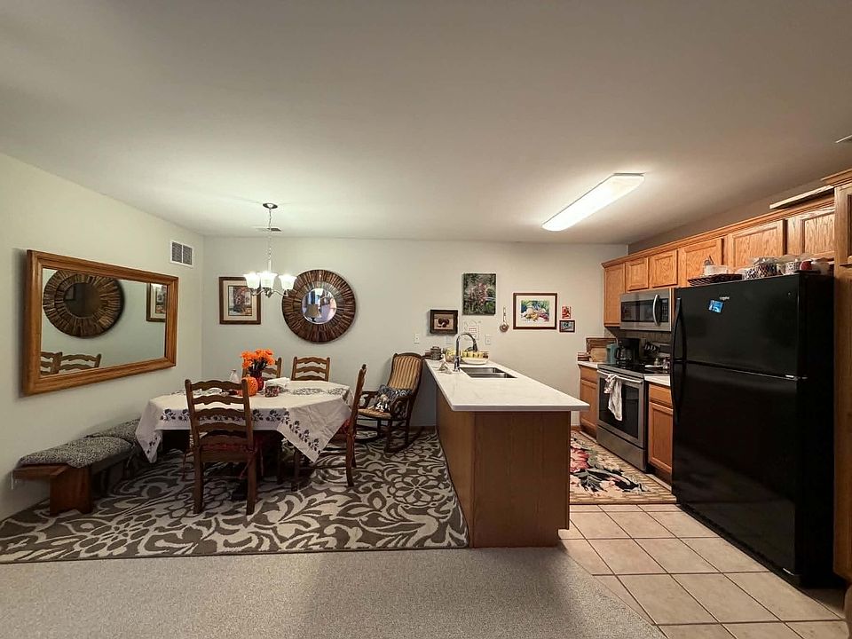24134 Wedgewood Cir #39, photo 4