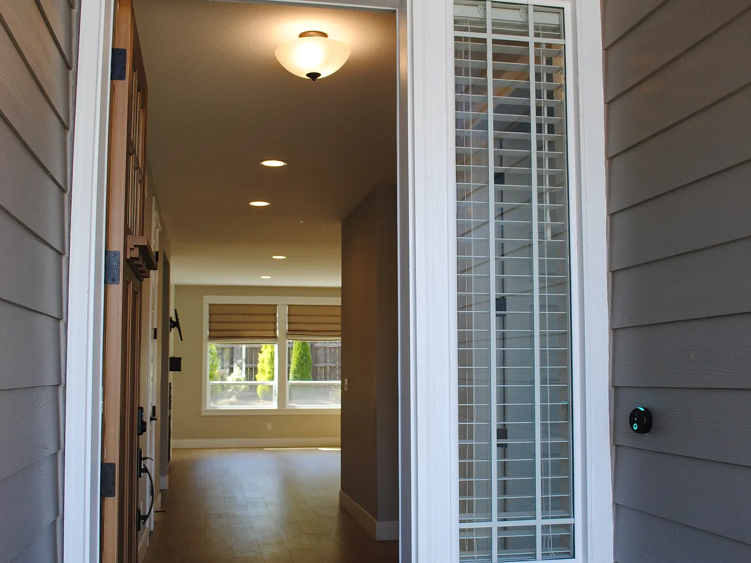 3 bed, 2625 sqft, $3,600 — Photo 3