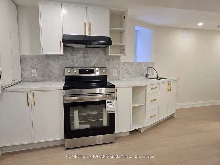 9 Alton Ave — Photo 1