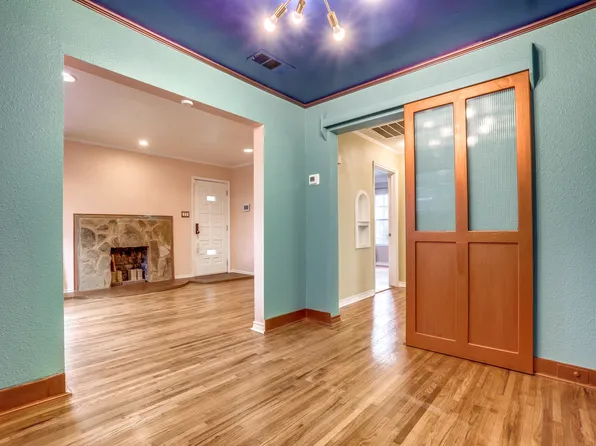 8810 Daytonia Ave, Dallas, TX 75218