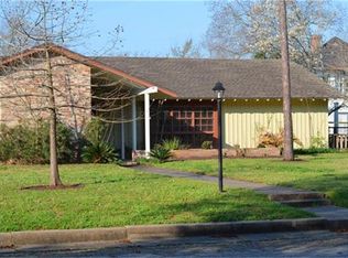 318 Leon St, Navasota, TX 77868