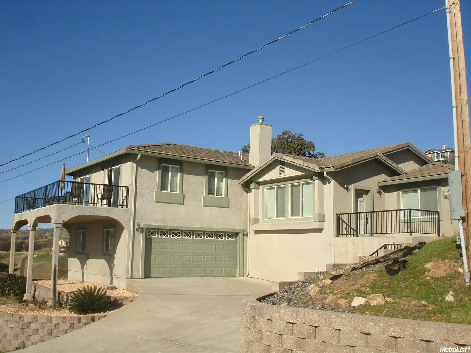 9177 Banderilla Dr photo 1
