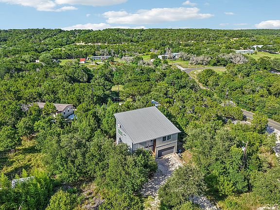 3rd image of 14804 Rock Cliff Dr