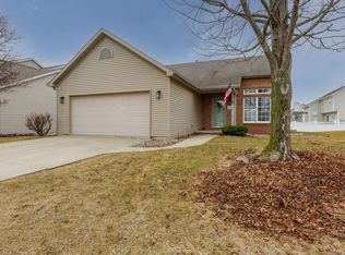 1170 Lynx Ln, Normal, IL 61761