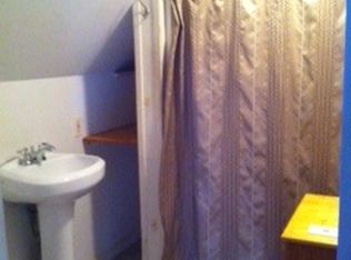 7 Gordon Ln, Skowhegan, ME 04976