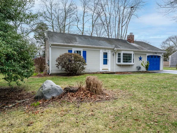 25 Taft Road, West Yarmouth, MA 02673