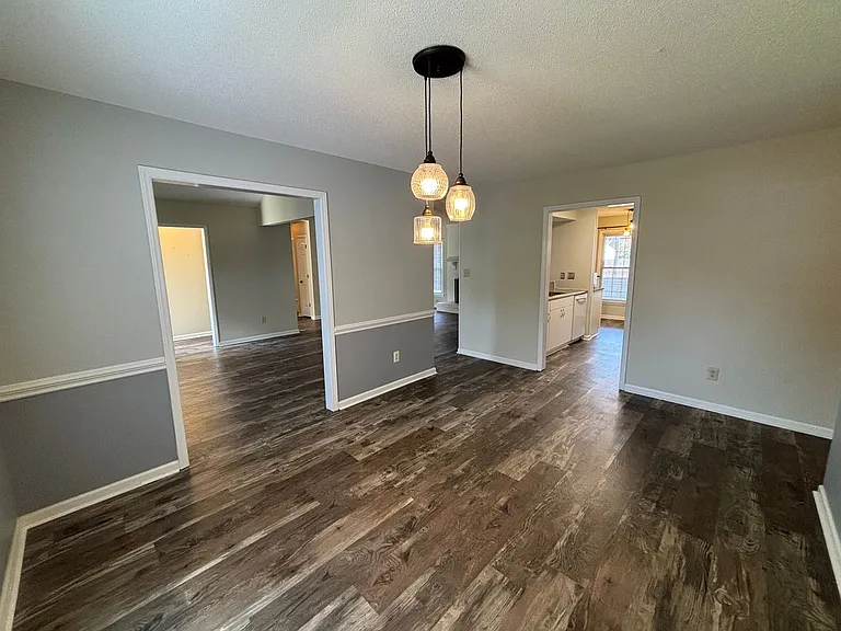 5405 Beretta Way — Photo 18