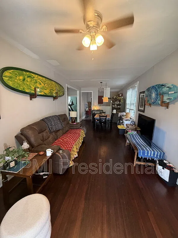 3 bed, 2.0 bath, 1342 sqft, $1,850 — Photo 4