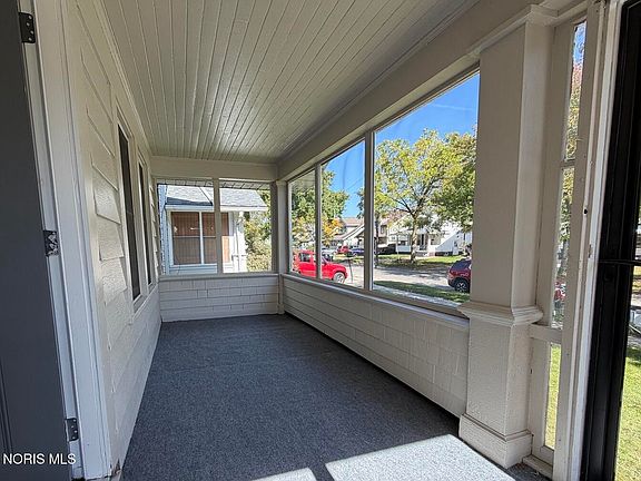 2nd image of 606 Colima Dr