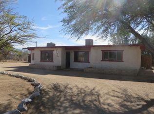23079 Minnetonka Rd, Apple Valley, CA 92308