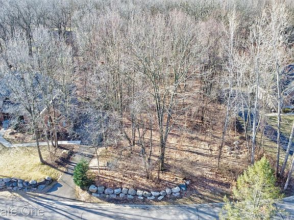 5th image of 9889 Kingston Rdg