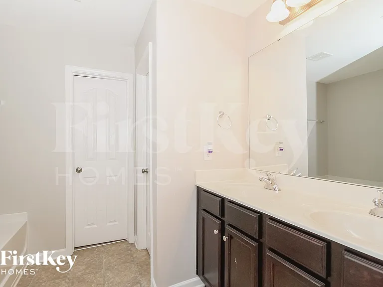6714 Championship Dr — Photo 10