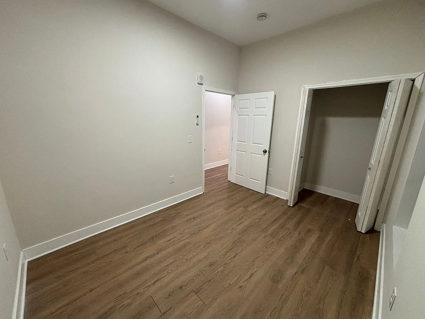 Luxury 2-Bedroom Apartment — Photo 4