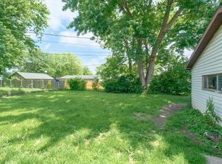 703 Dearborn Rd, Valparaiso, IN 46385