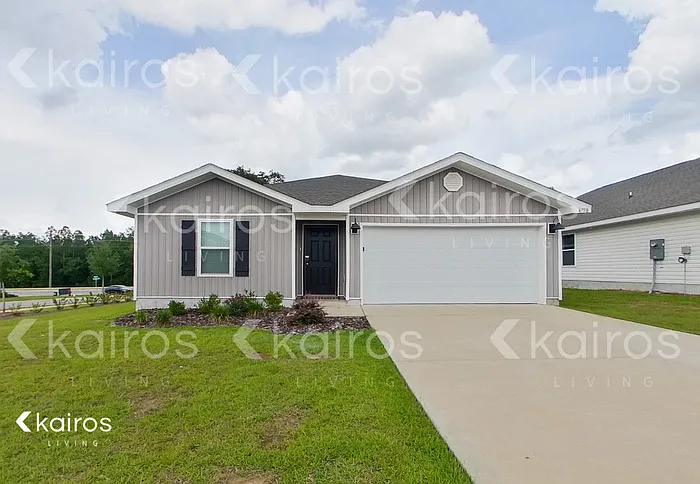 4758 Malay Cir — Photo 1