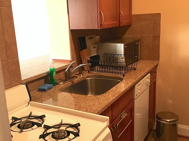 1121 Arlington Blvd #840 — Photo 7