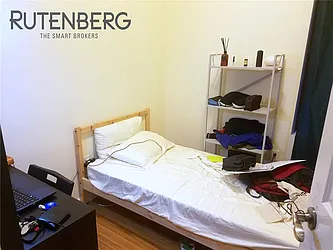 Rented by R New York