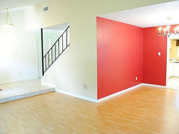 4th image of 5808 High Meadow St