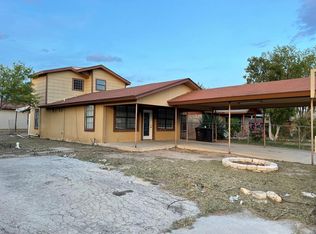 1307 Agarita Dr, Eagle Pass, TX 78852