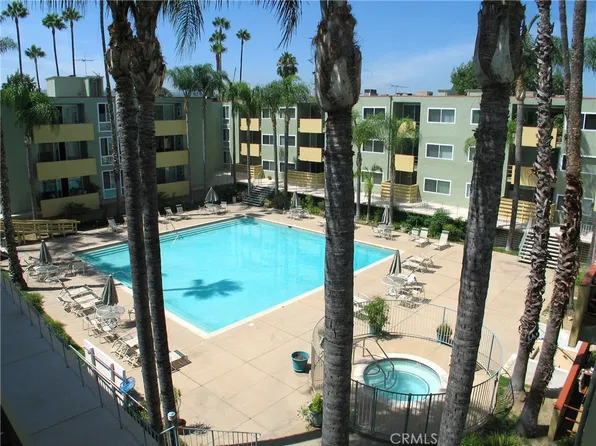 4915 Tyrone Ave APT 221, Sherman Oaks, CA 91423