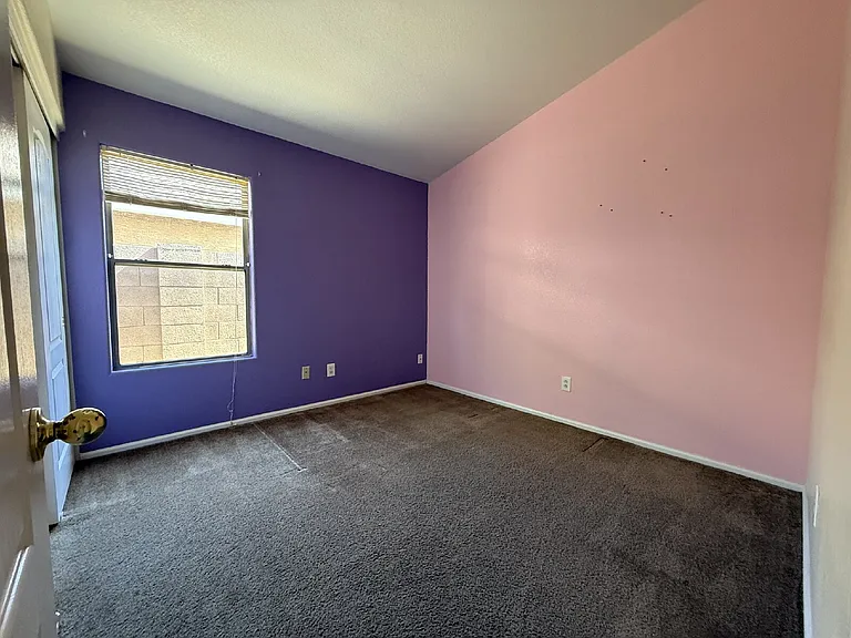 2705 N 109th Ave — Photo 15