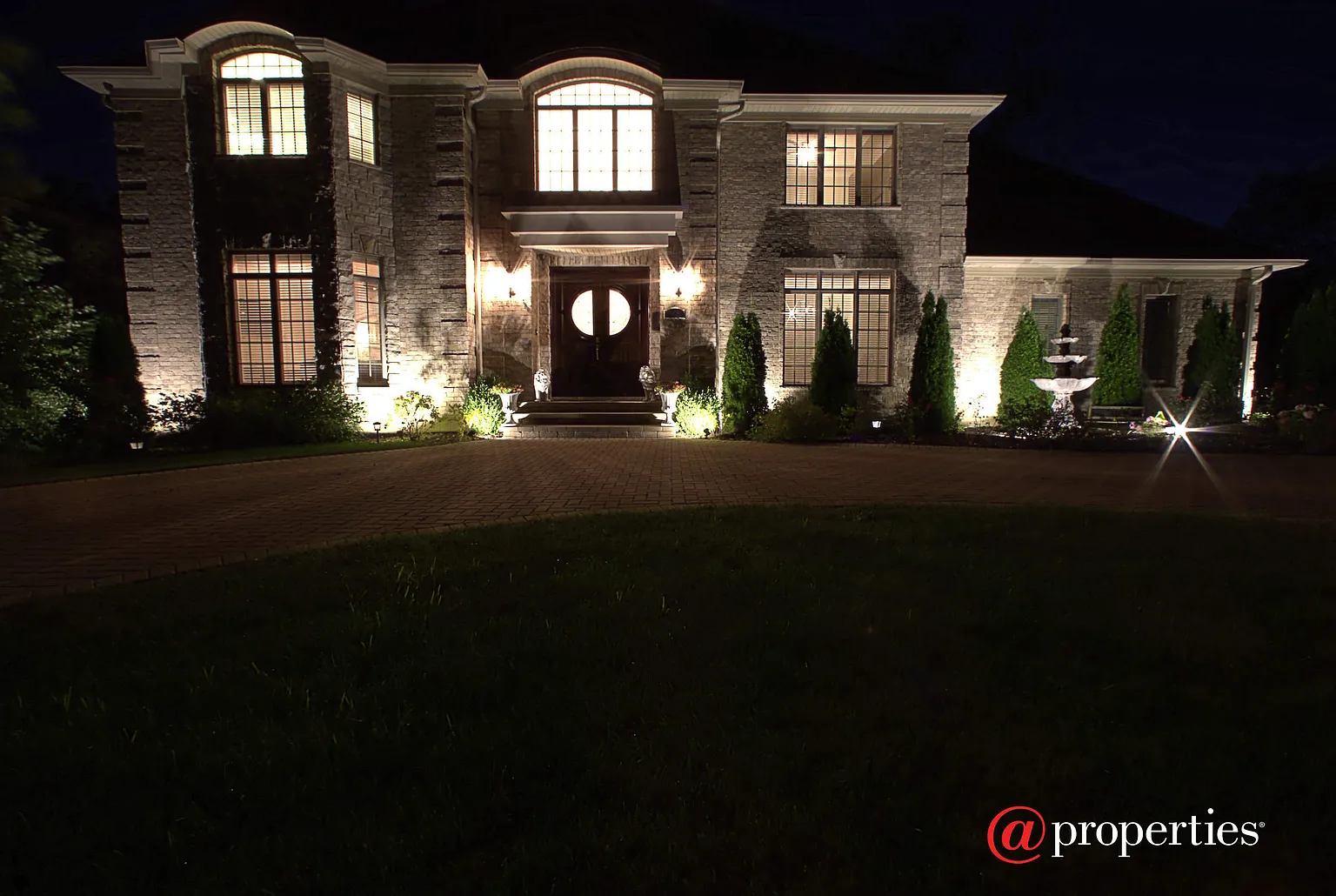 612 Greenwood Rd photo 1
