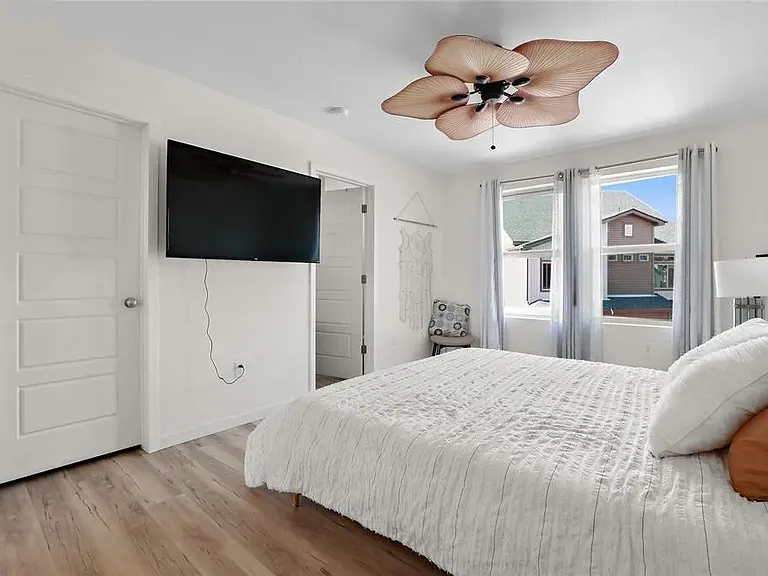 9135 Baltin Ct — Photo 23