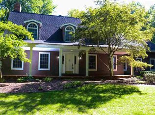 2410 N Quail Run Dr, Midland, MI 48642