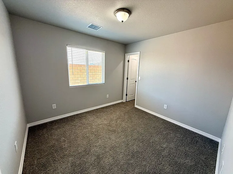 732 Vista Grande Dr — Photo 22