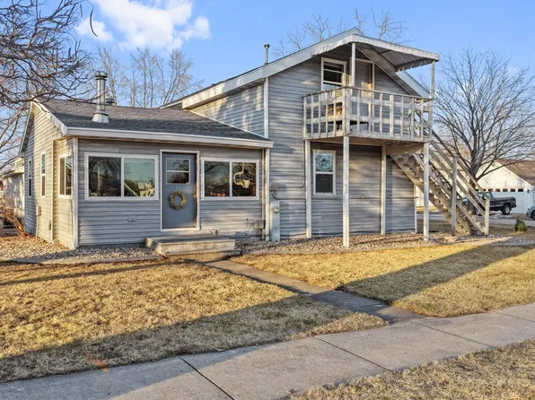 104 N 3rd Ave, Winneconne, WI 54986
