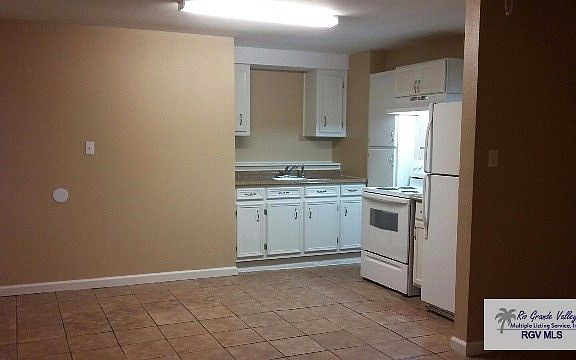 3rd image of 805 San Pedro Ln