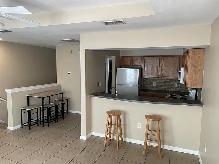 741 White Dr #22 — Photo 10